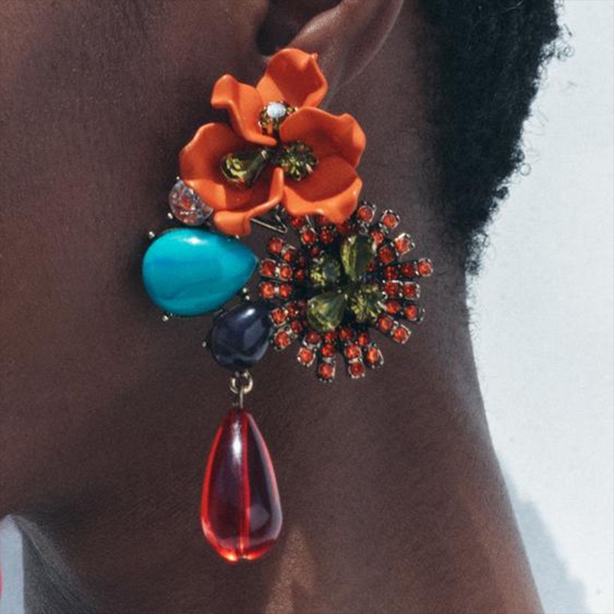 Les Fleurs de Salem – Boucles d’Oreilles Goutte Écarlate