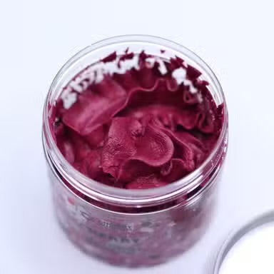 Le Baiser de la Veuve — Savon Fouetté à la Cerise