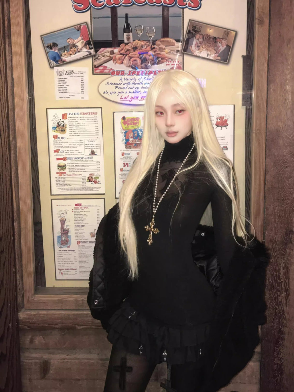 🖤 Nocturne Sacré — Jupe Gothique à Volants & Croix