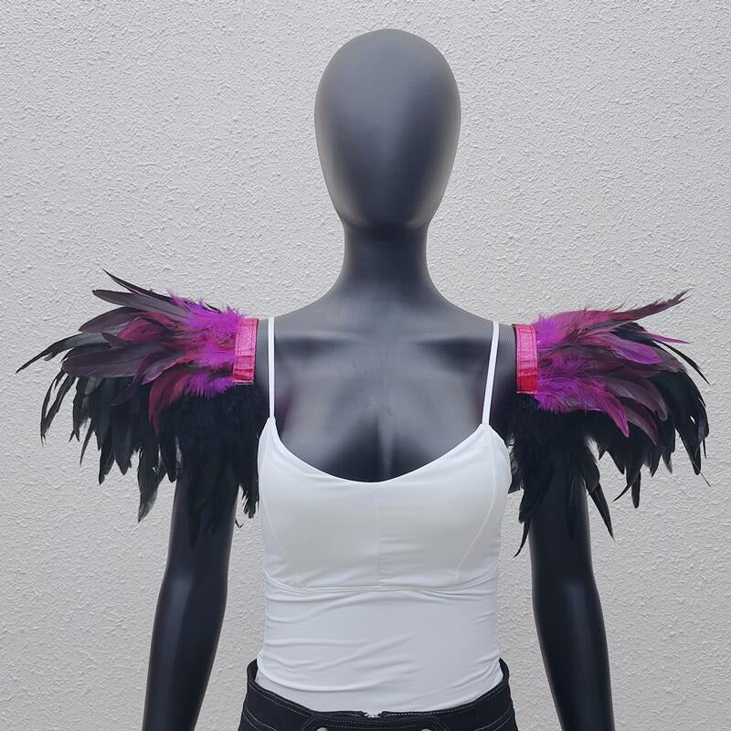 Épaulières de Plumes – Ailes du Cabaret Noir