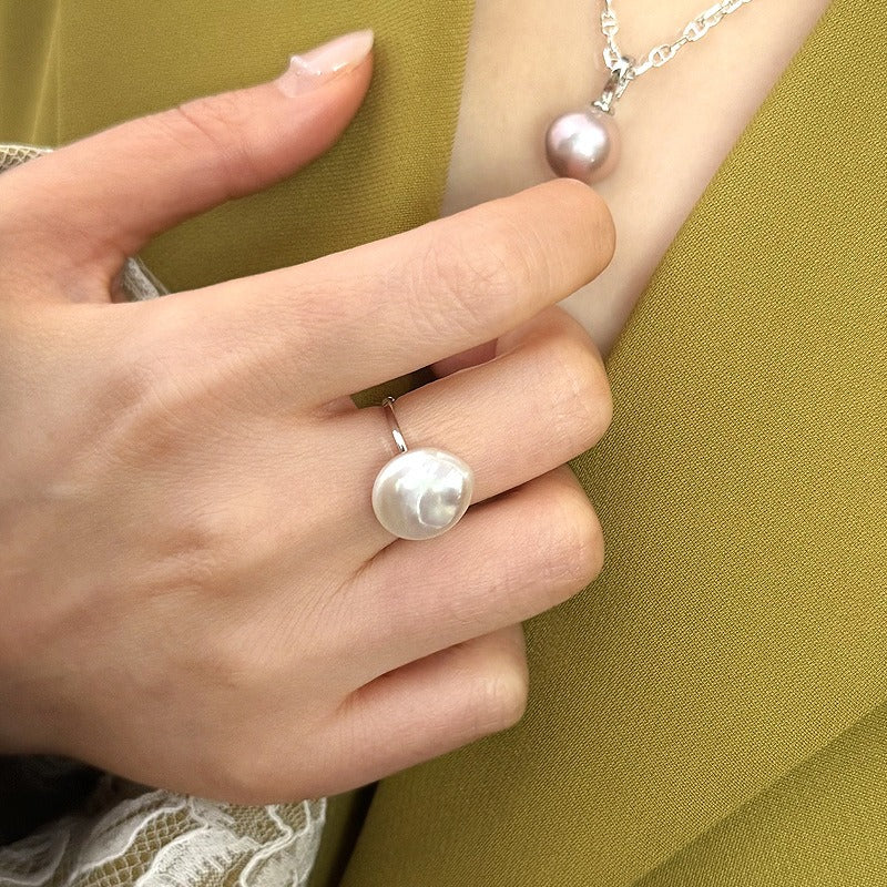 Perle Boréale — Pearly Queen Ring