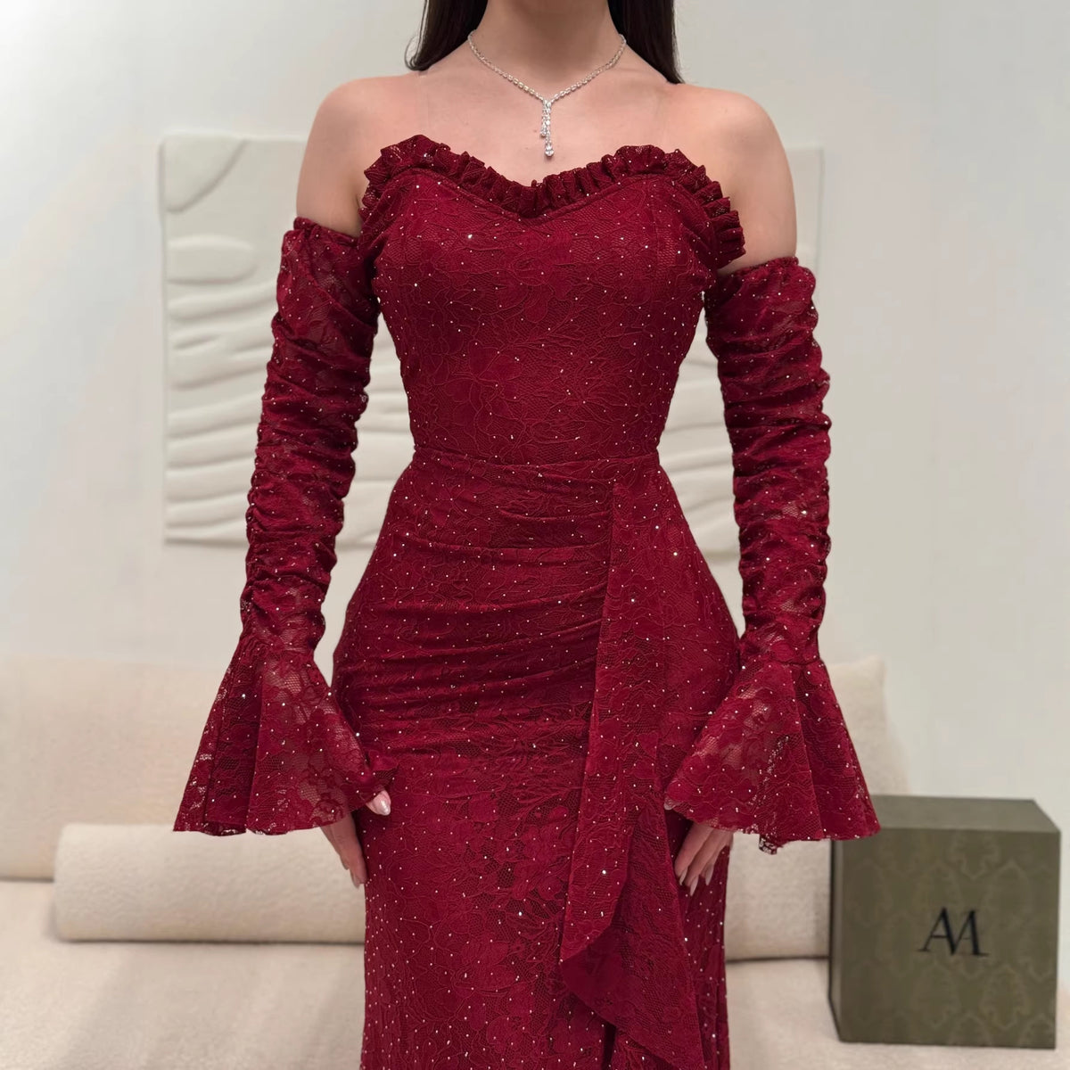 Robe Sirène Grenat à Sequins – Élégance Vampirique