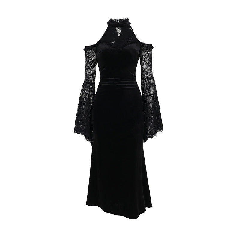Robe Nocturne – Dentelle Noire & Manches Évasées Gothiques