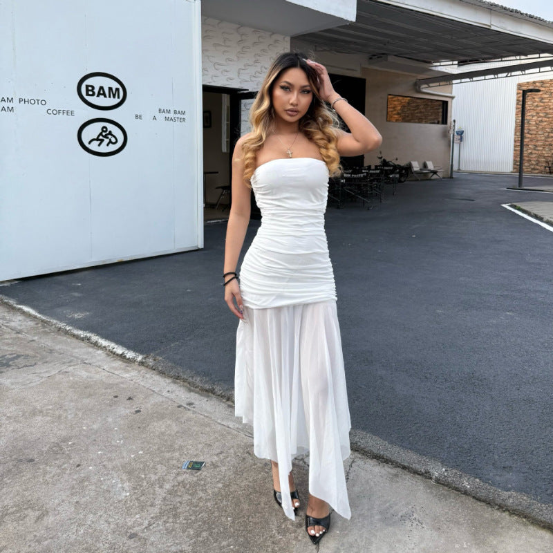 Robe des Profondeurs – Longue Bustier en Tulle Drapé