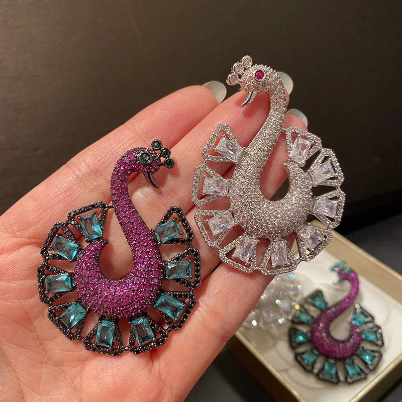 🦚 Boucles d’Oreilles « Paon Baroque – Éclats de Minuit »