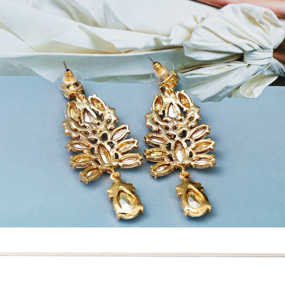 Éclats de Givre – Boucles d’Oreilles de la Reine