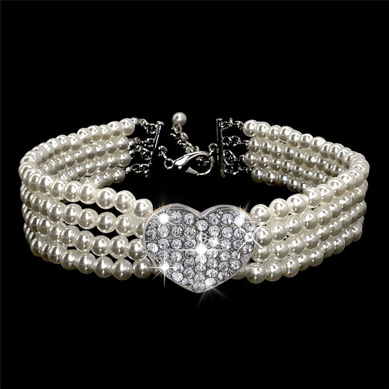 Collier de Perles au Cœur Scintillant — Chien & Chat