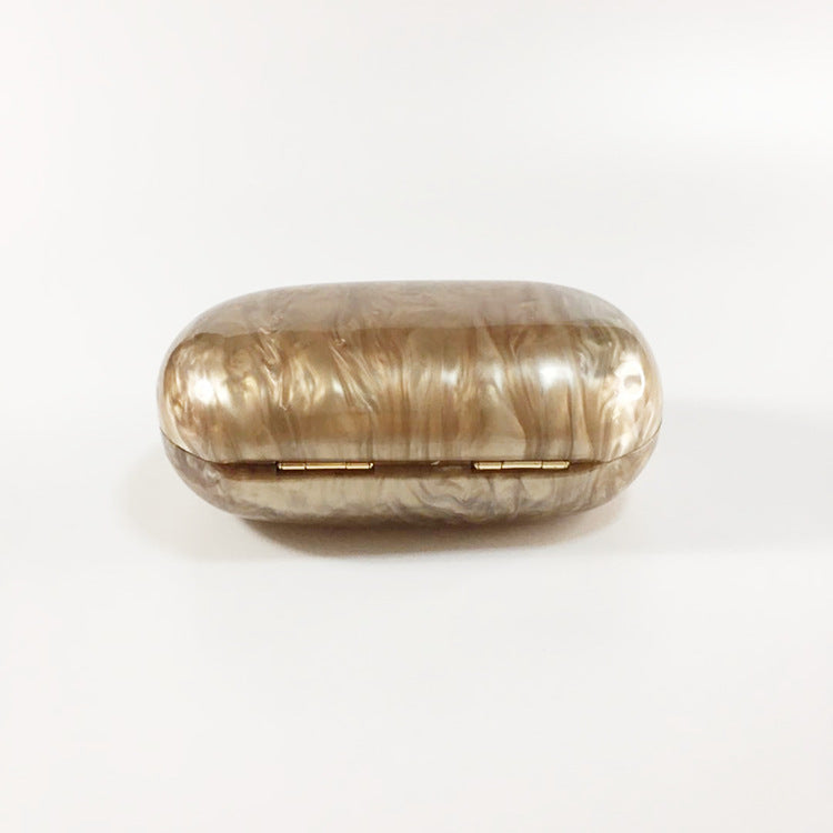 Minaudière Nacre Éternelle – Sac Bijou Perlé