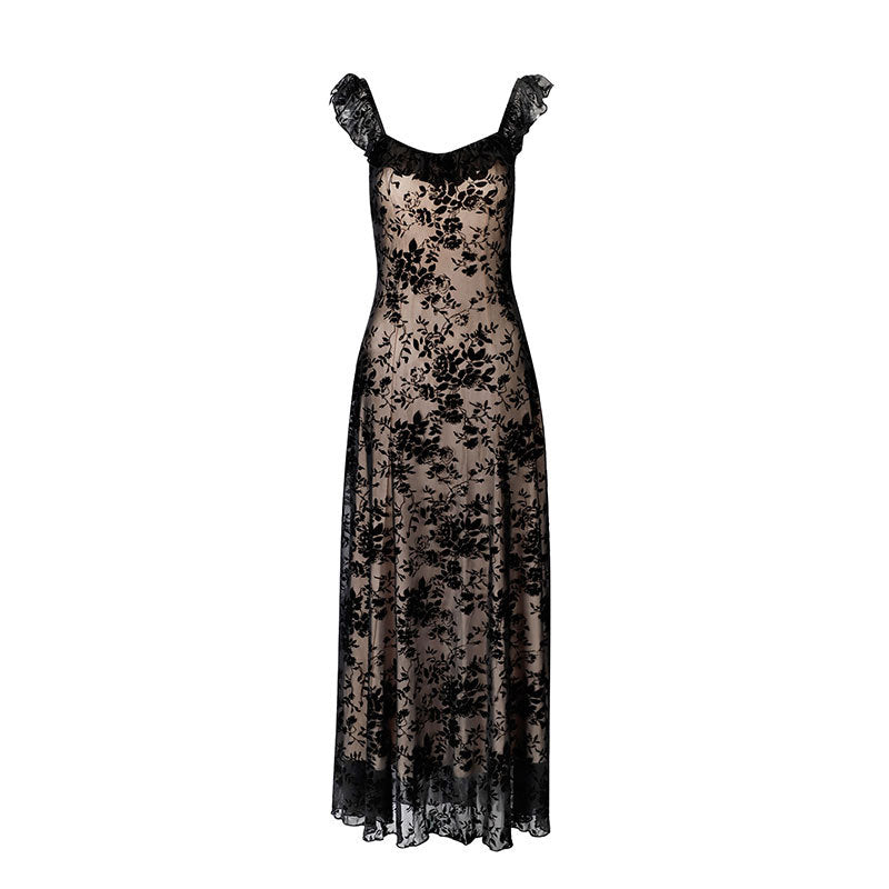 The Black Veil — Long lace dress