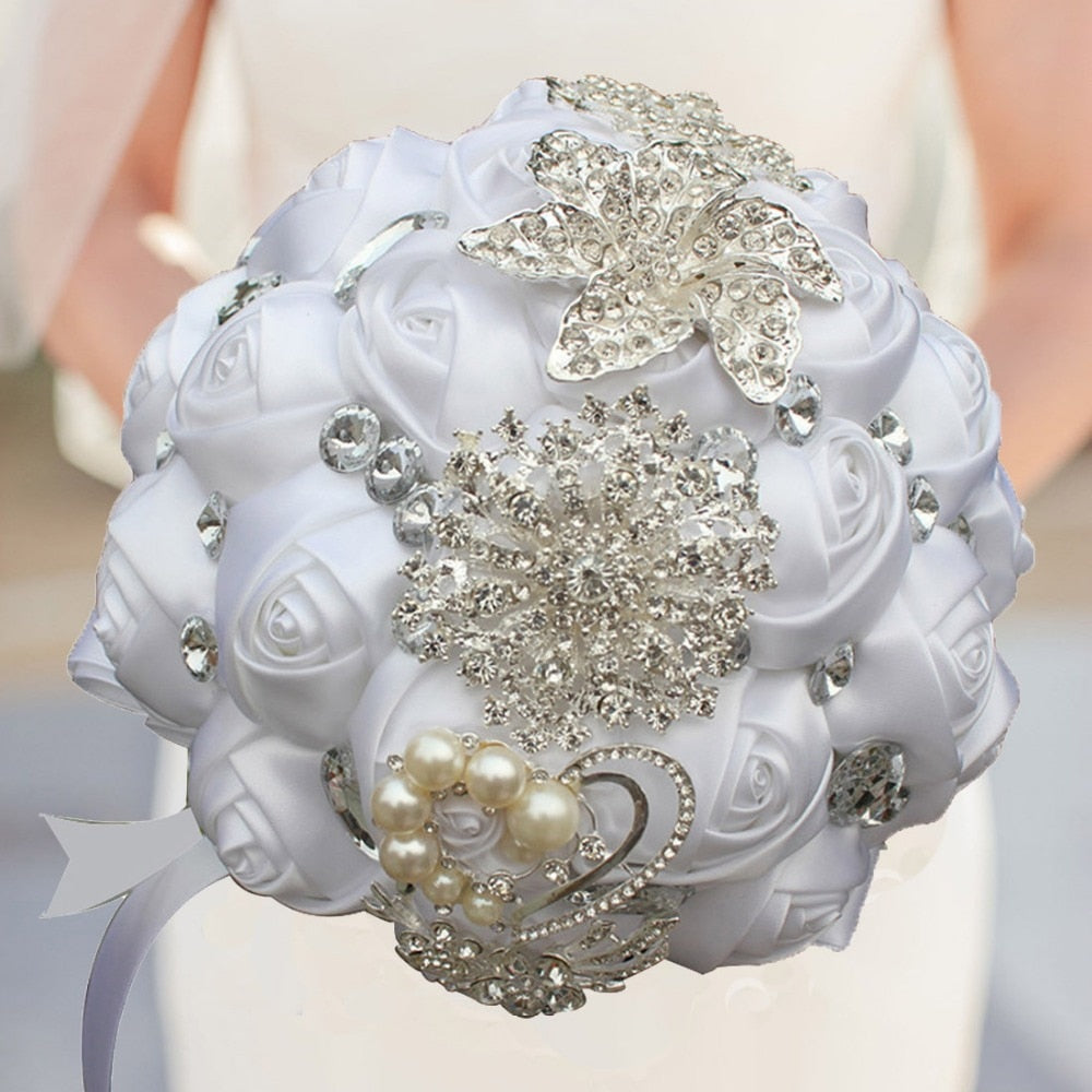 Bouquet de Mariée Éternel – Roses, Cristaux & Strass