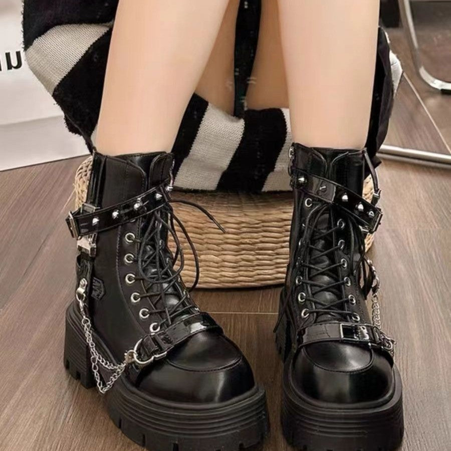Bottines Gothiques à Chaîne – Semelle Épaisse Noire