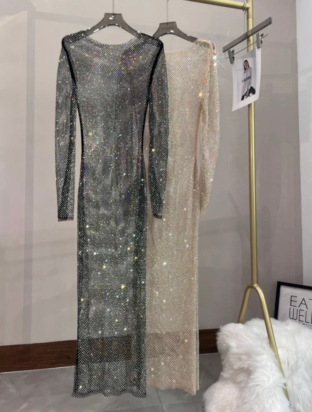 Robe Voile de Diamants – Résille Scintillante