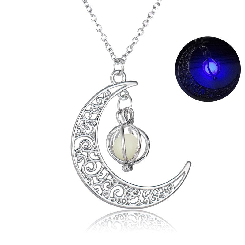 Lueur de Salem — Collier Lune & Citrouille Lumineuse