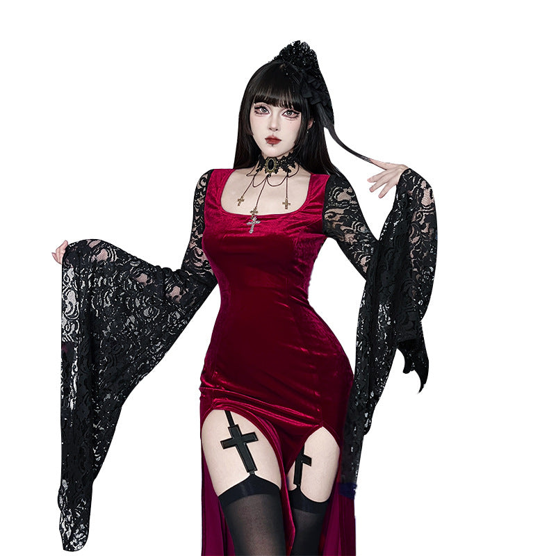 Robe Vampire Écarlate – Velours Rouge & Dentelle Noire