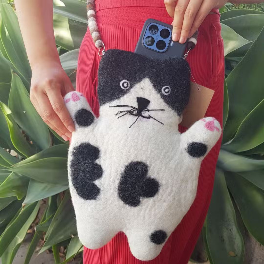 Sac bandoulière Chat Noir & Blanc – Stacy, le Familier Malicieux
