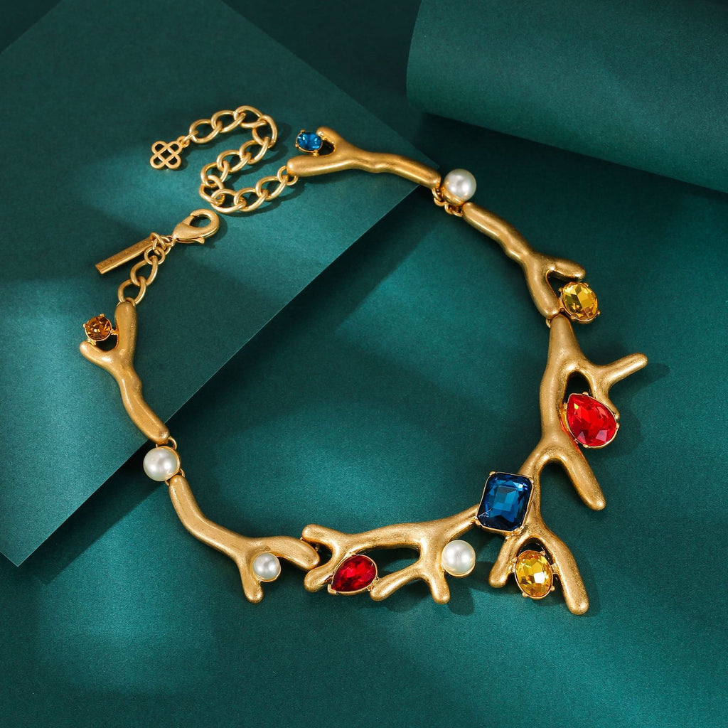 Collier Corail des Abysses – Perles & Pierres Précieuses