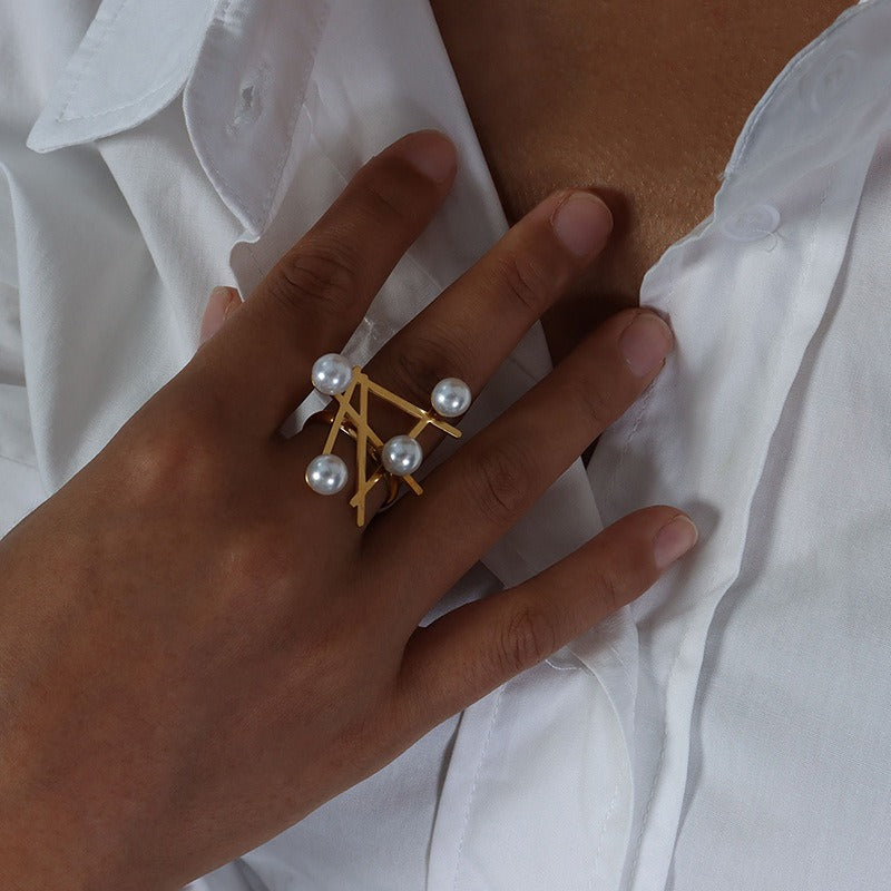 🖤 Parure « Sigil Céleste » – Bracelet & Bague Dorés aux Perles