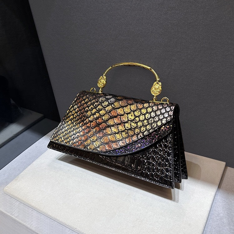 Sac Minaudière Art Déco aux Écailles Irisées