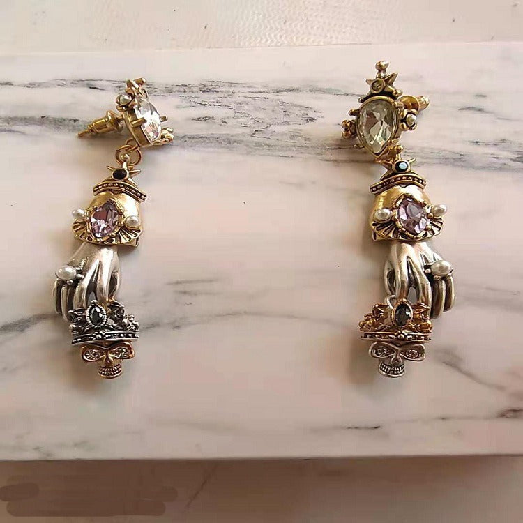 Les Mains de l’Ombre — Boucles d’Oreilles Gothiques