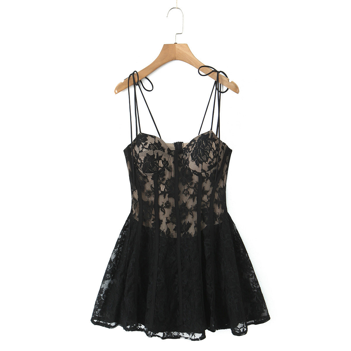 Robe Nocturne du Chapiteau — Dentelle Noire