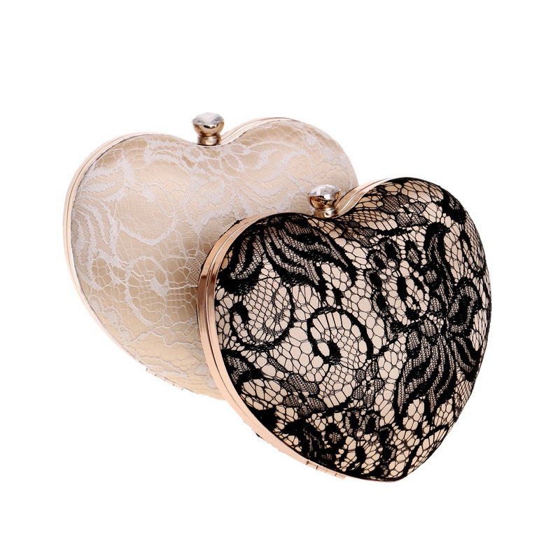 Minaudière Cœur de Dentelle – Boudoir des Ombres
