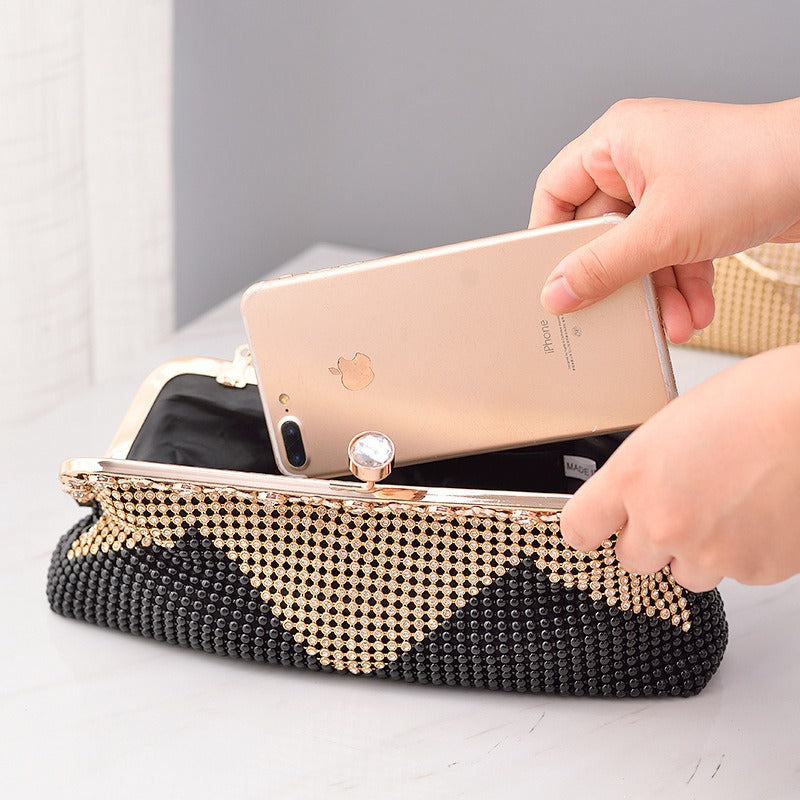 Minaudière Vintage à Fermoir – Trésor Nomade
