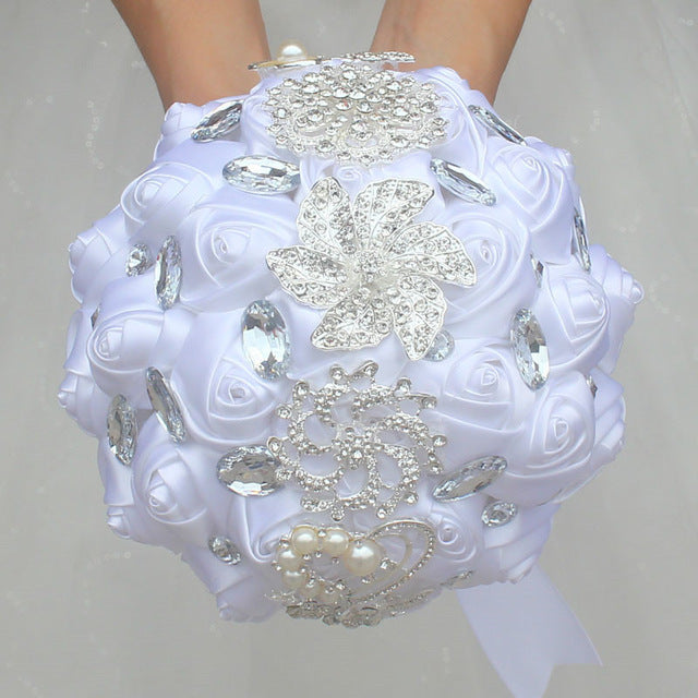 Bouquet de Mariée Éternel – Roses, Cristaux & Strass