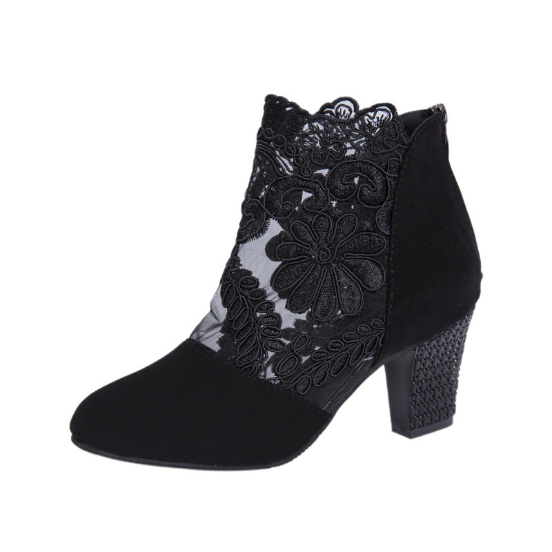 Bottines Dentelle de Salem – Esprit Bohème & Victorien
