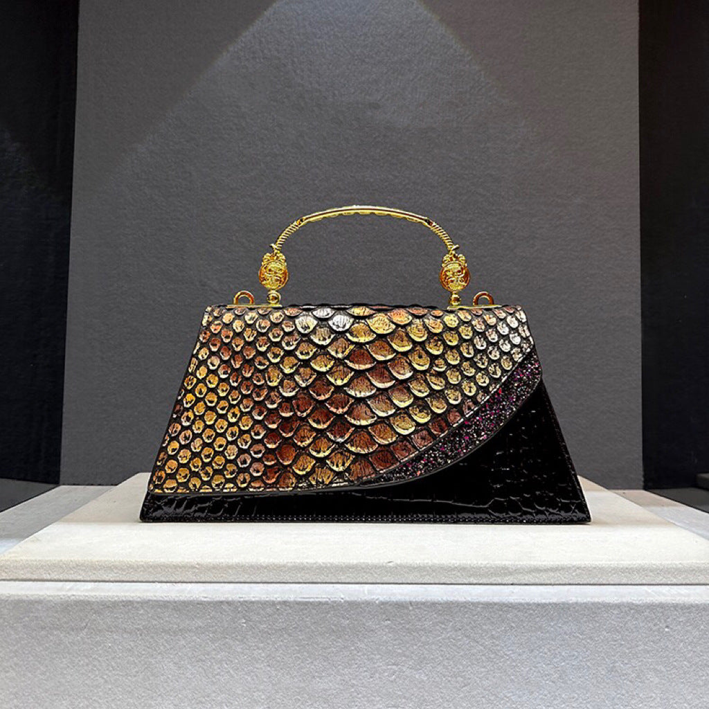 Sac Minaudière Art Déco aux Écailles Irisées