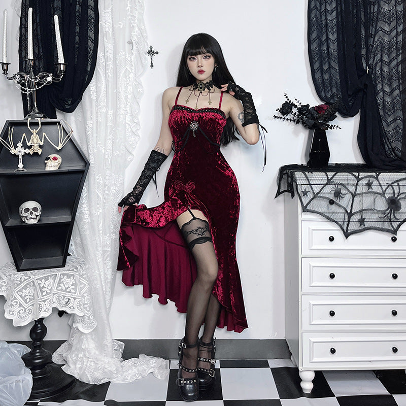 🩸 L’Étreinte Écarlate — Robe Gothique Vampire Rouge & Noire