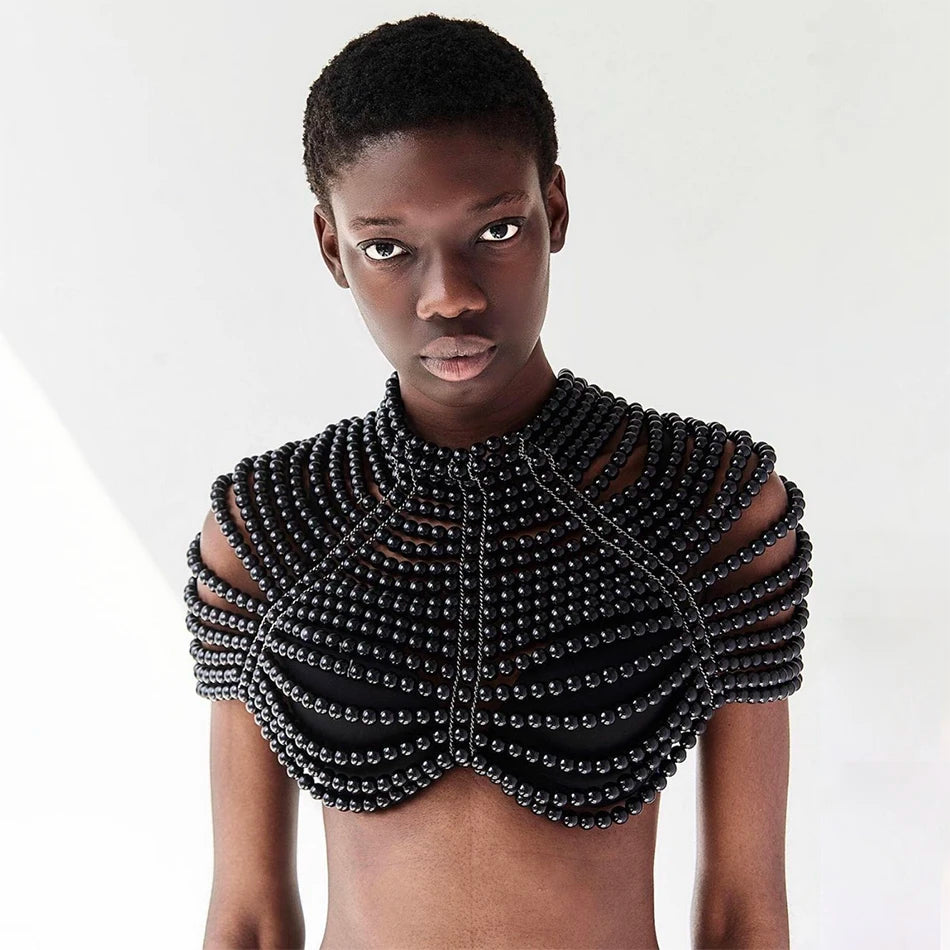 Plastron d’Épaules en Perles – Cape Bijou Mystique