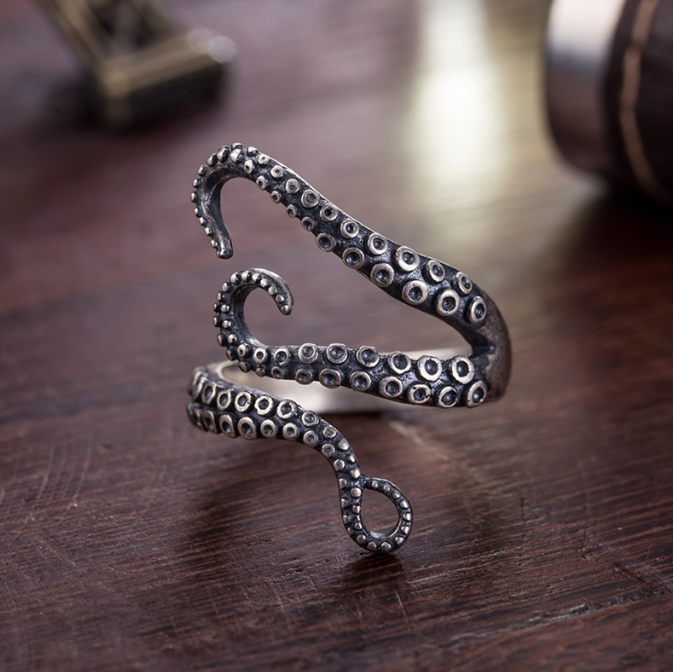 L’Étreinte des Profondeurs — Bague Tentacules