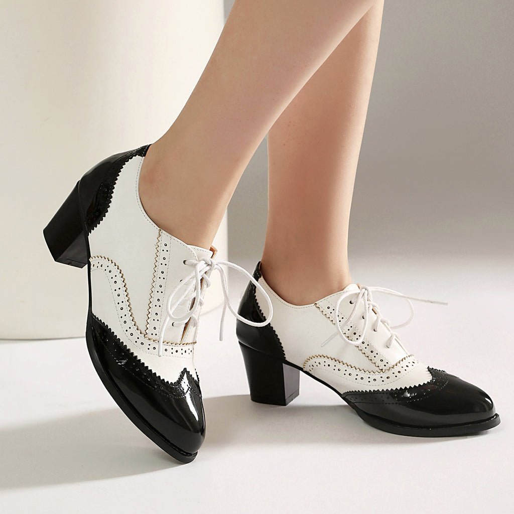 Chaussures richelieu rétro à talon épais – Élégance du Cirque des Ombres