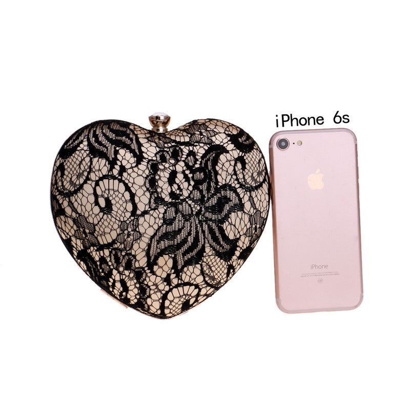 Minaudière Cœur de Dentelle – Boudoir des Ombres