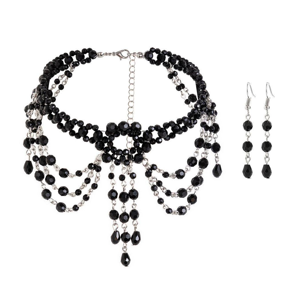 Le Collier des Ombres – Ras-de-cou gothique à perles noires