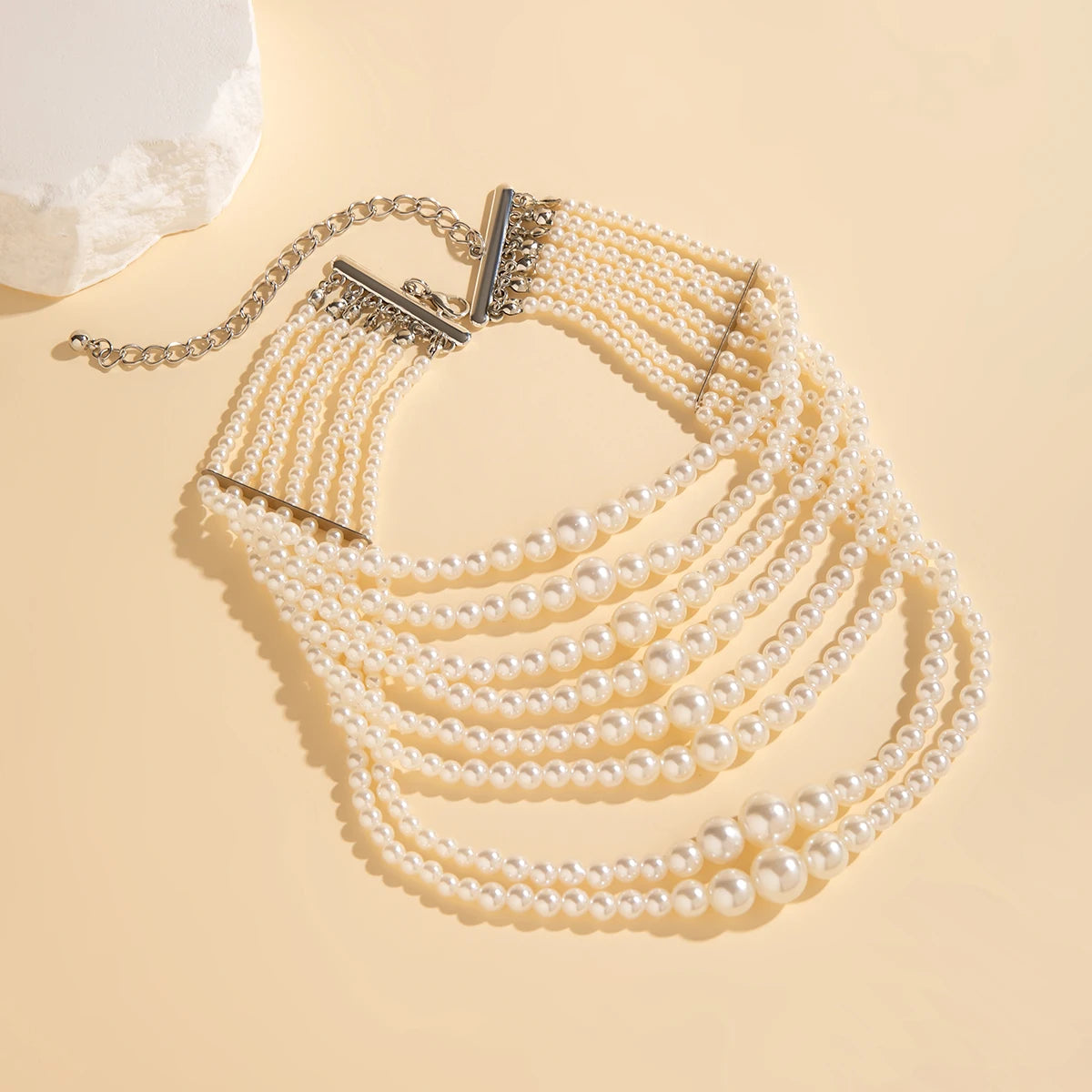 Collier de la Souveraine des Glaces – Perles Baroques