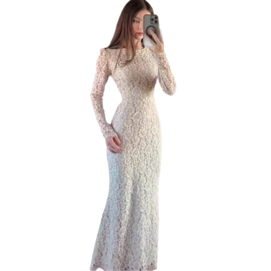 Robe Longue en Dentelle Ivoire – Élégance Gothique Romantique