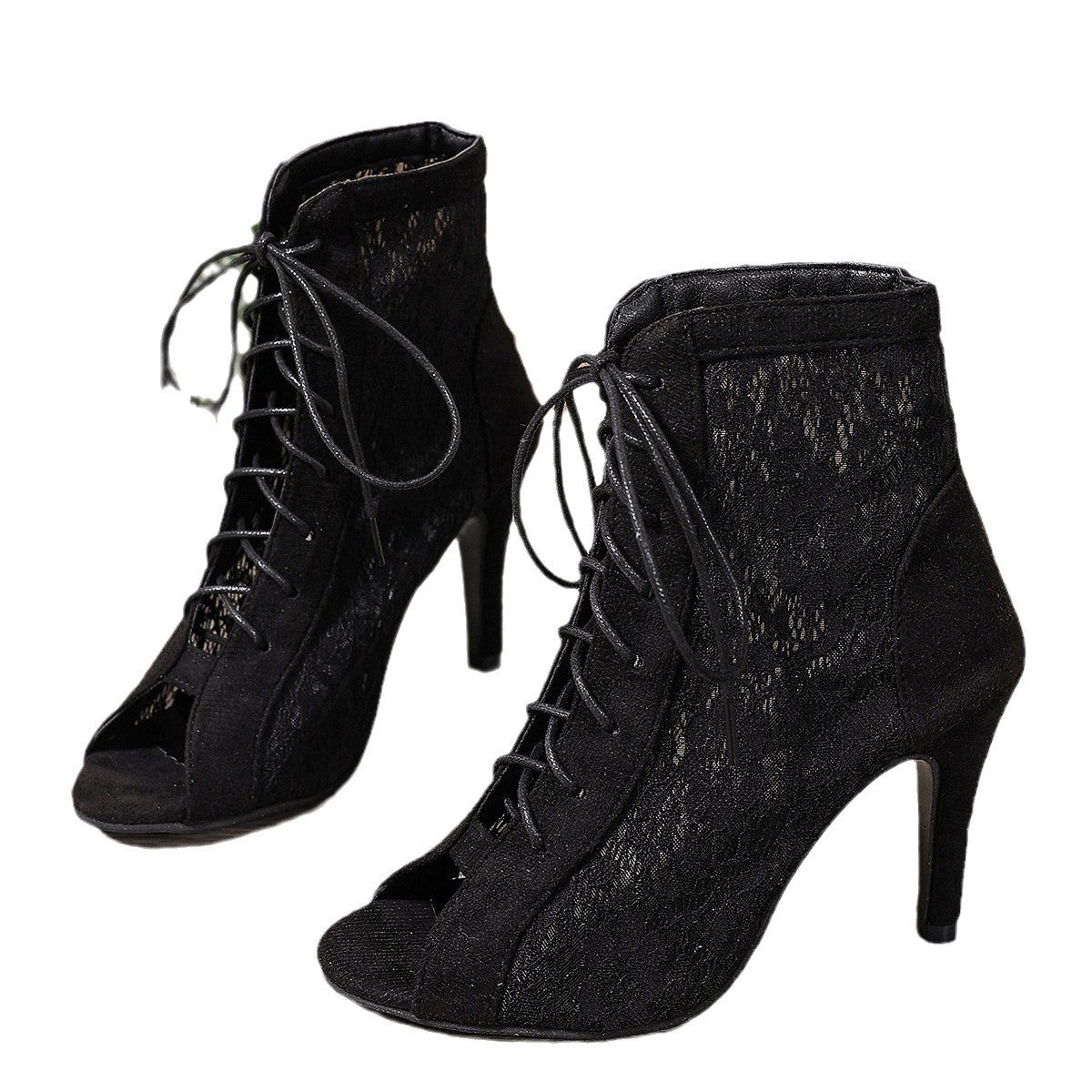 Bottines Gothiques en Dentelle Noire à Lacets – Étreinte Nocturne