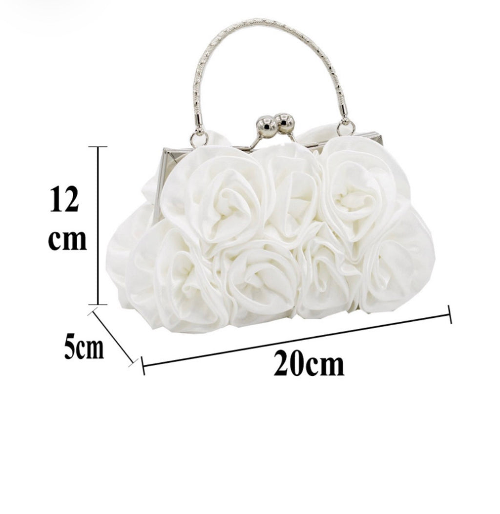 Minaudière Roseraie de Minuit – Roses de Soie