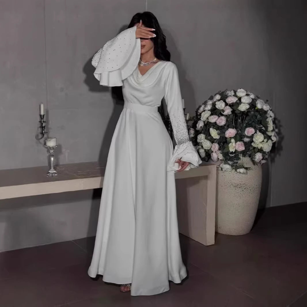 La Dame Blanche – Robe Longue Victorienne Spectrale