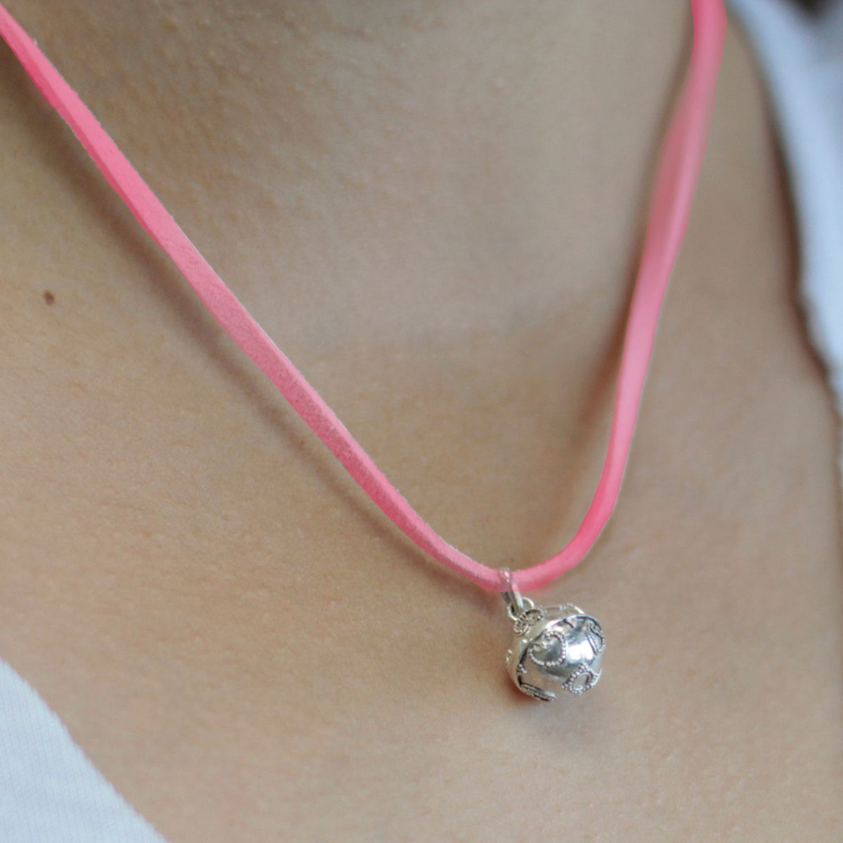 Murmure des Anges – Clochette « Love » en Argent 925 🔔🪽
