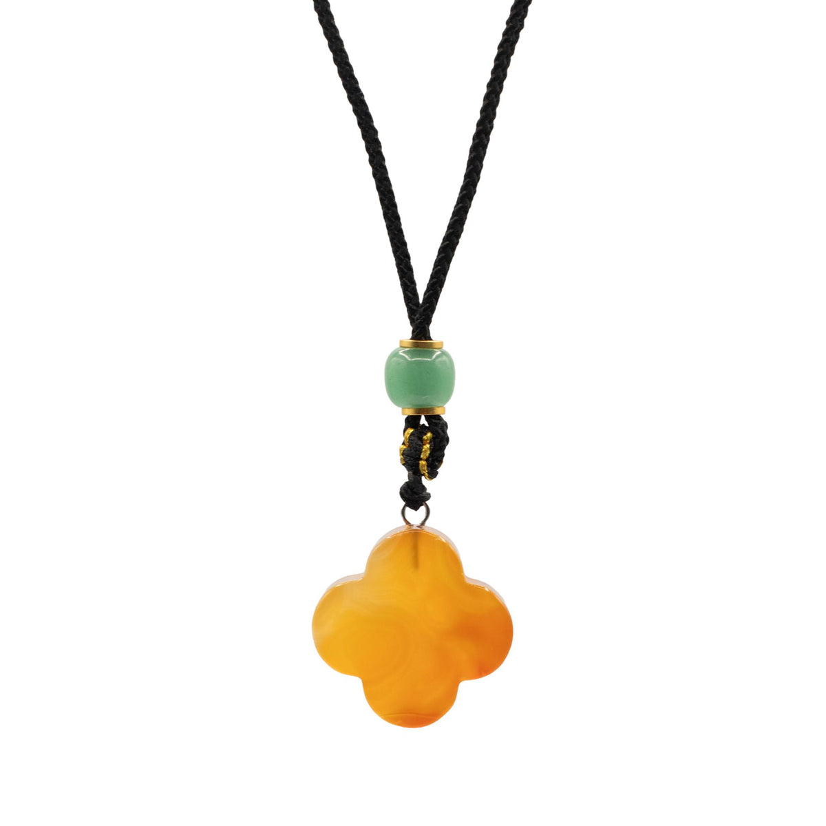 Trèfle de Feu – Pendentif en Jade Rouge
