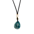 Larme de Lune – Pendentif en Howlite Blanche 🌙