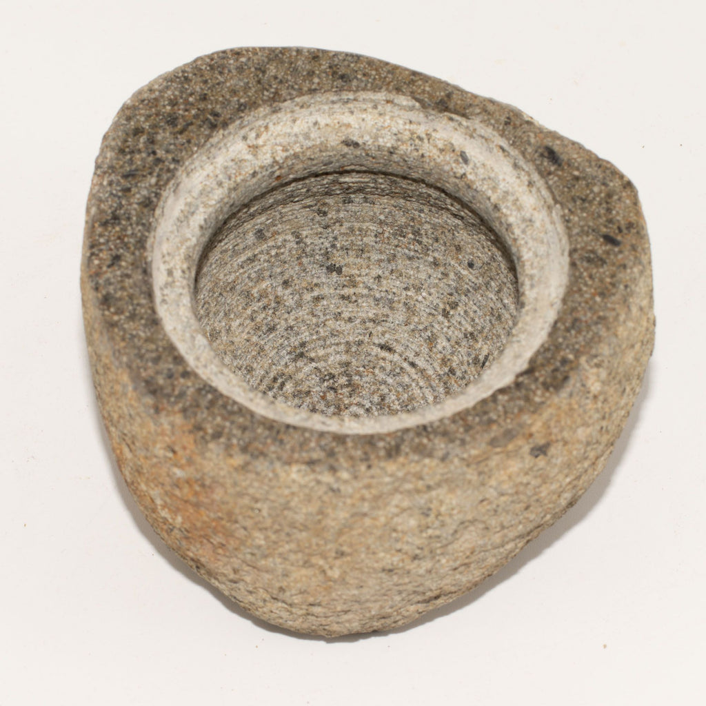 Pot d’Ancrage en Pierre de Rivière – 12 × 8 cm